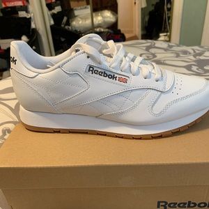 Men 8.5 Reebok Classic Shoes